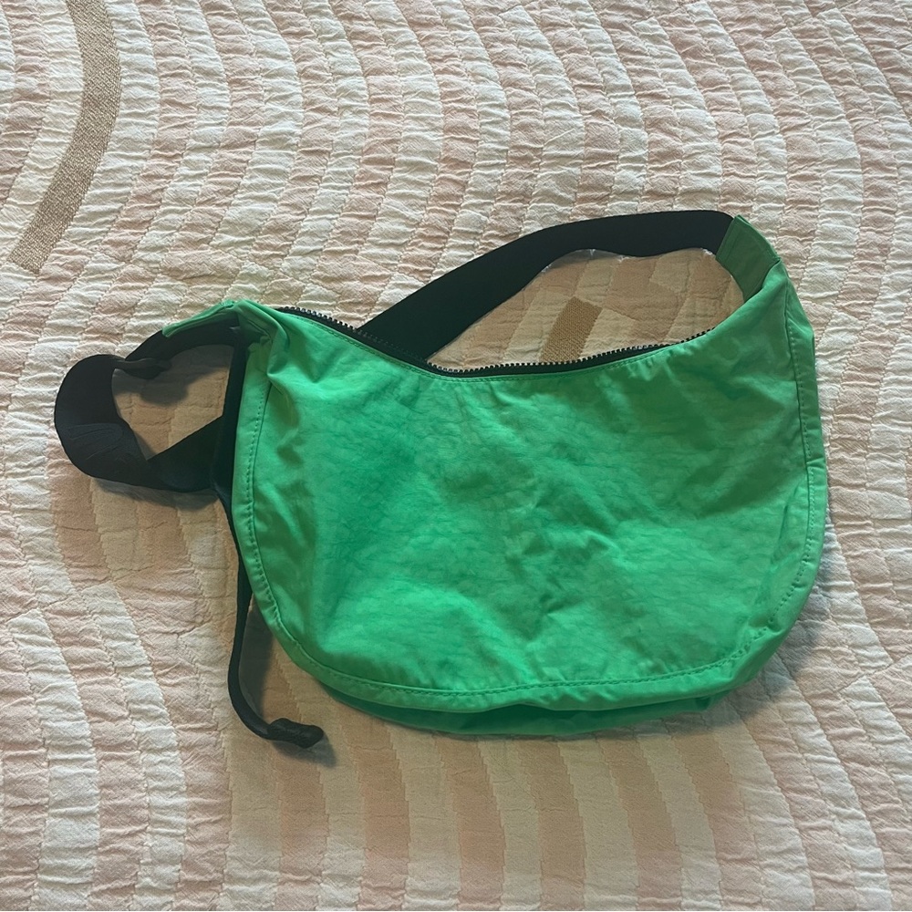 Baggu Medium Crescent - Aloe